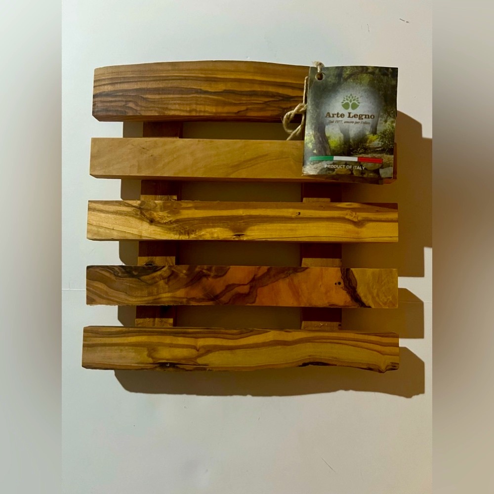 2pc ARTE LEGNO Solid Olive Wood Trivet Set - Product of Italy - Picture 8 of 9